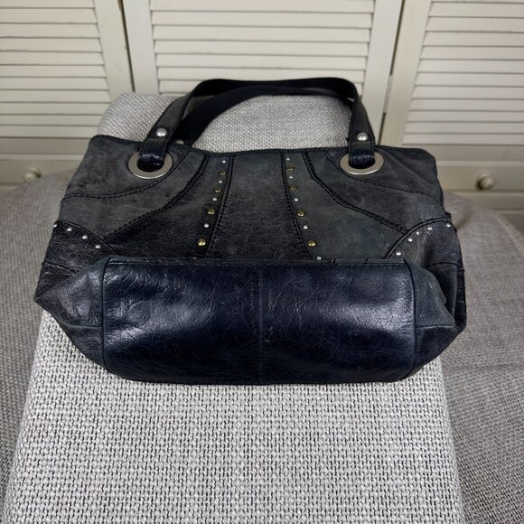 Vintage Fossil Hathaway Distressed Black Leather Studded Hobo Shoulder Bag Purse - Picture 3 of 5